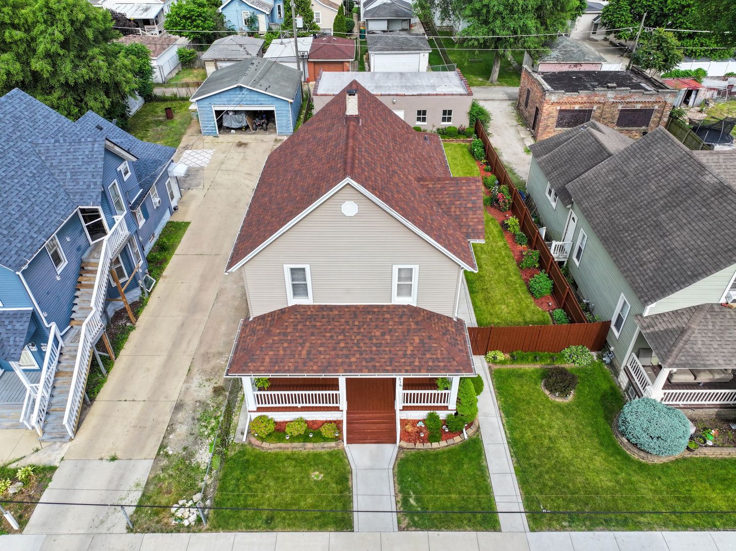 516 Garnsey Avenue, Joliet, IL 60432