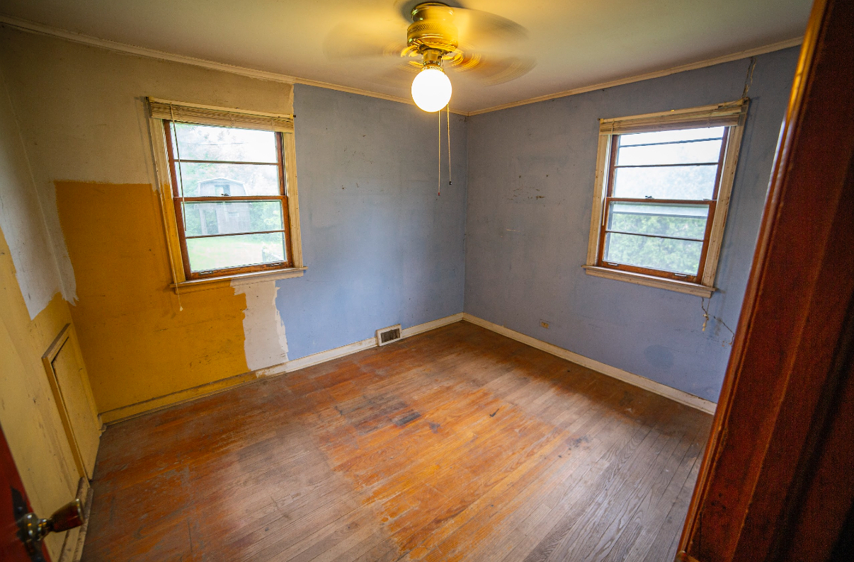 8919 W 95th Street, Palos Hills, IL 60465