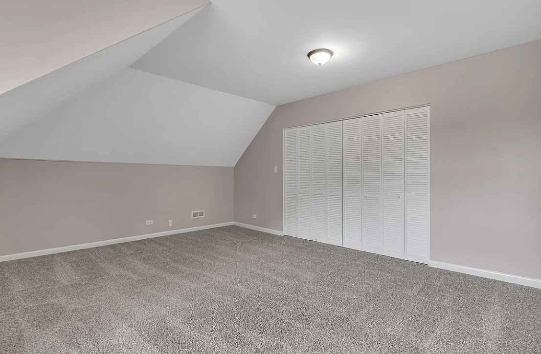 2640 VERMONT Avenue #1, Blue Island, IL 60406