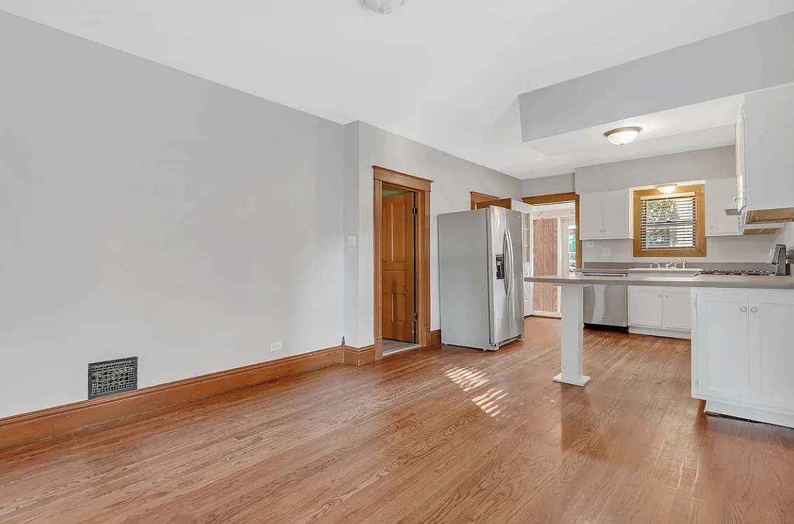 2640 VERMONT Avenue #1, Blue Island, IL 60406