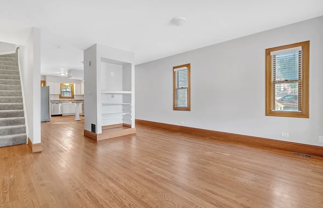 2640 VERMONT Avenue #1, Blue Island, IL 60406