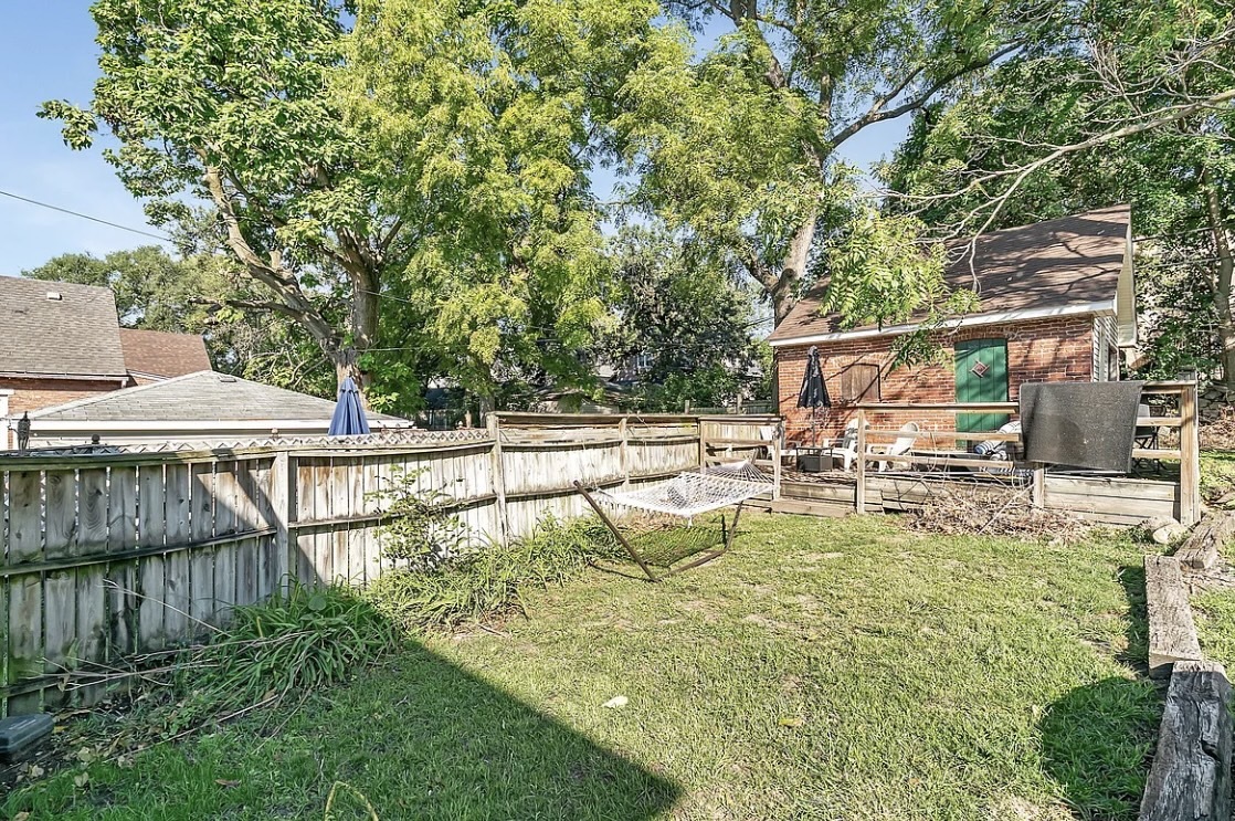 2640 VERMONT Avenue #1, Blue Island, IL 60406