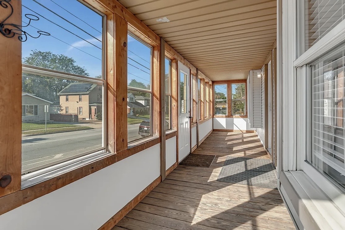 2640 VERMONT Avenue #1, Blue Island, IL 60406