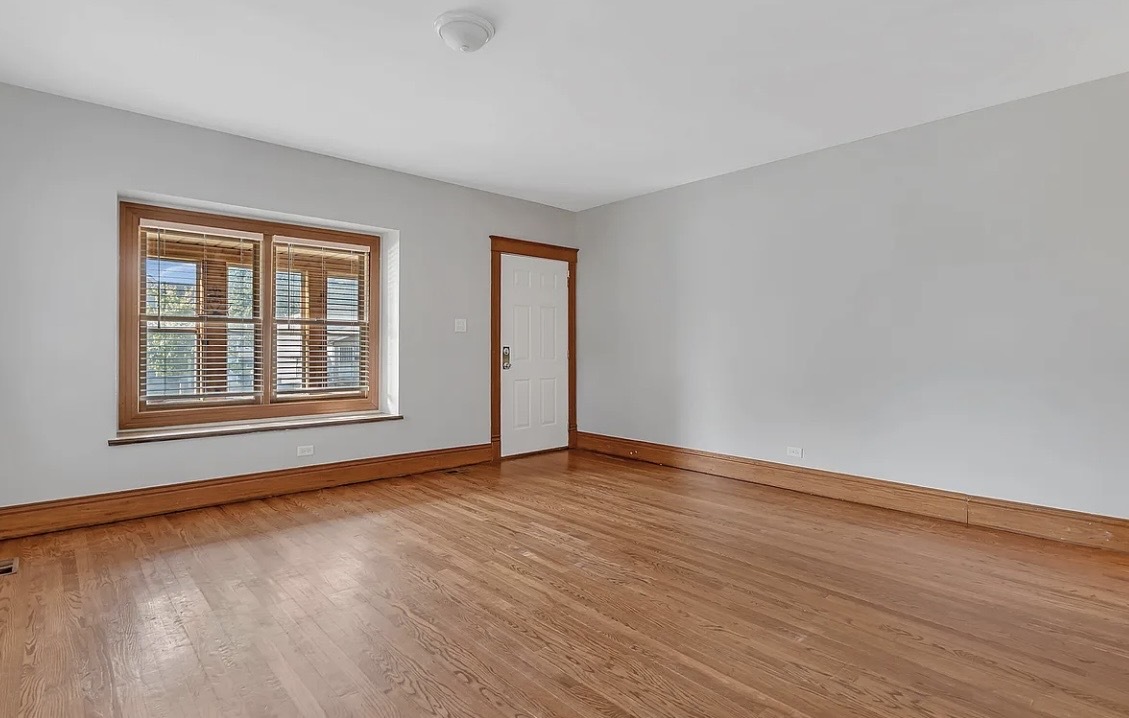 2640 VERMONT Avenue #1, Blue Island, IL 60406