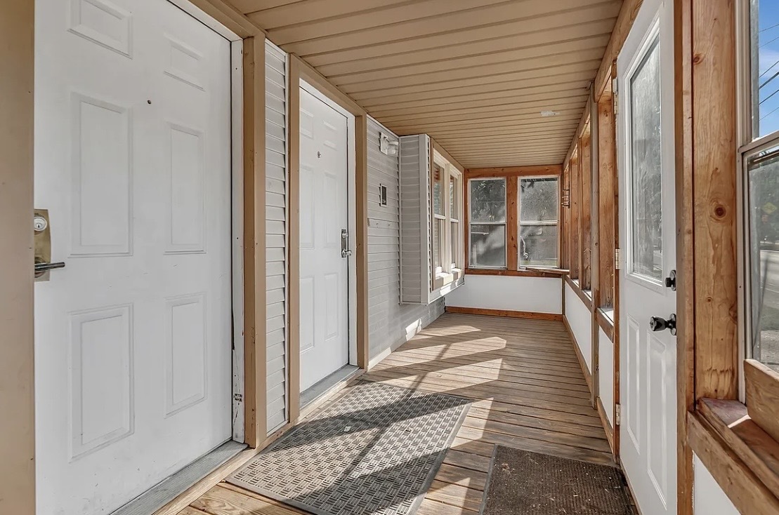 2640 VERMONT Avenue #1, Blue Island, IL 60406