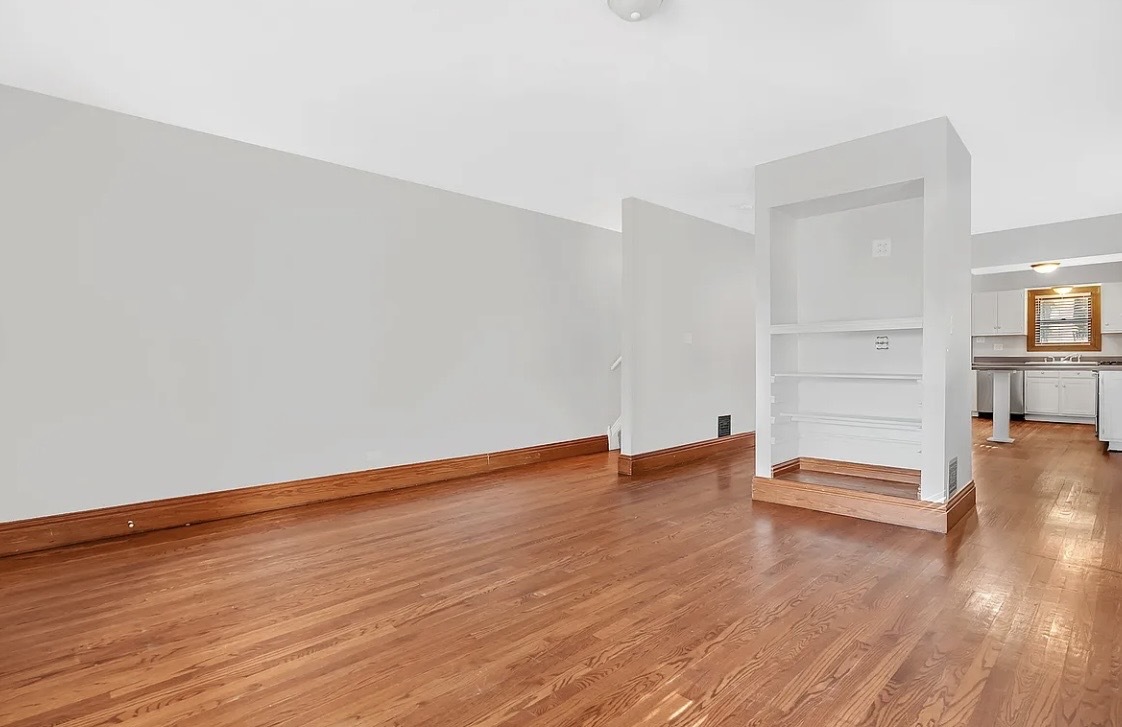 2640 VERMONT Avenue #1, Blue Island, IL 60406
