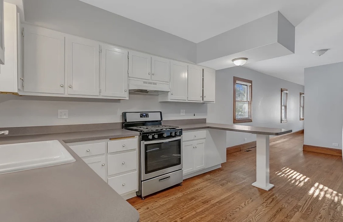2640 VERMONT Avenue #1, Blue Island, IL 60406