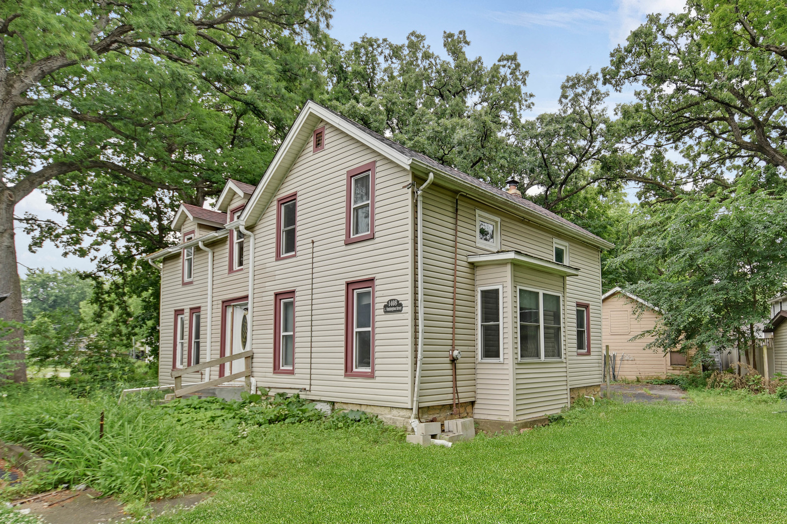 1408 E Washington Street, Joliet, IL 60433