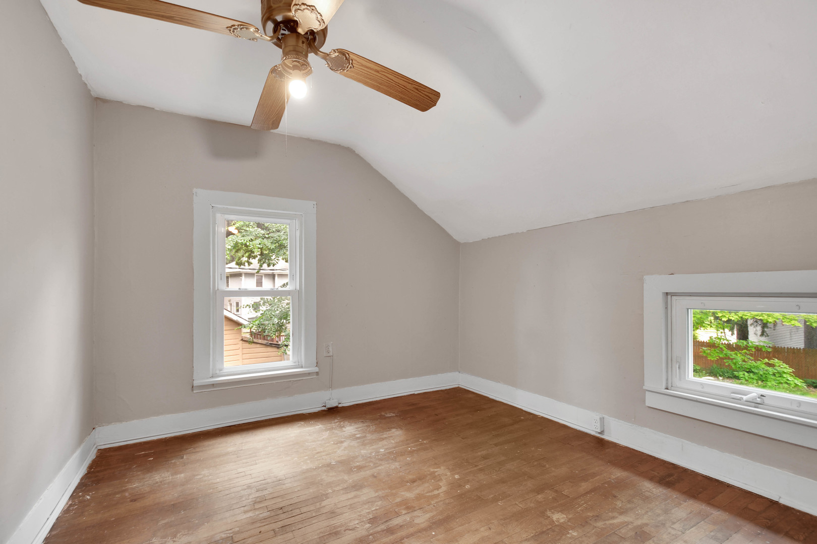 1408 E Washington Street, Joliet, IL 60433