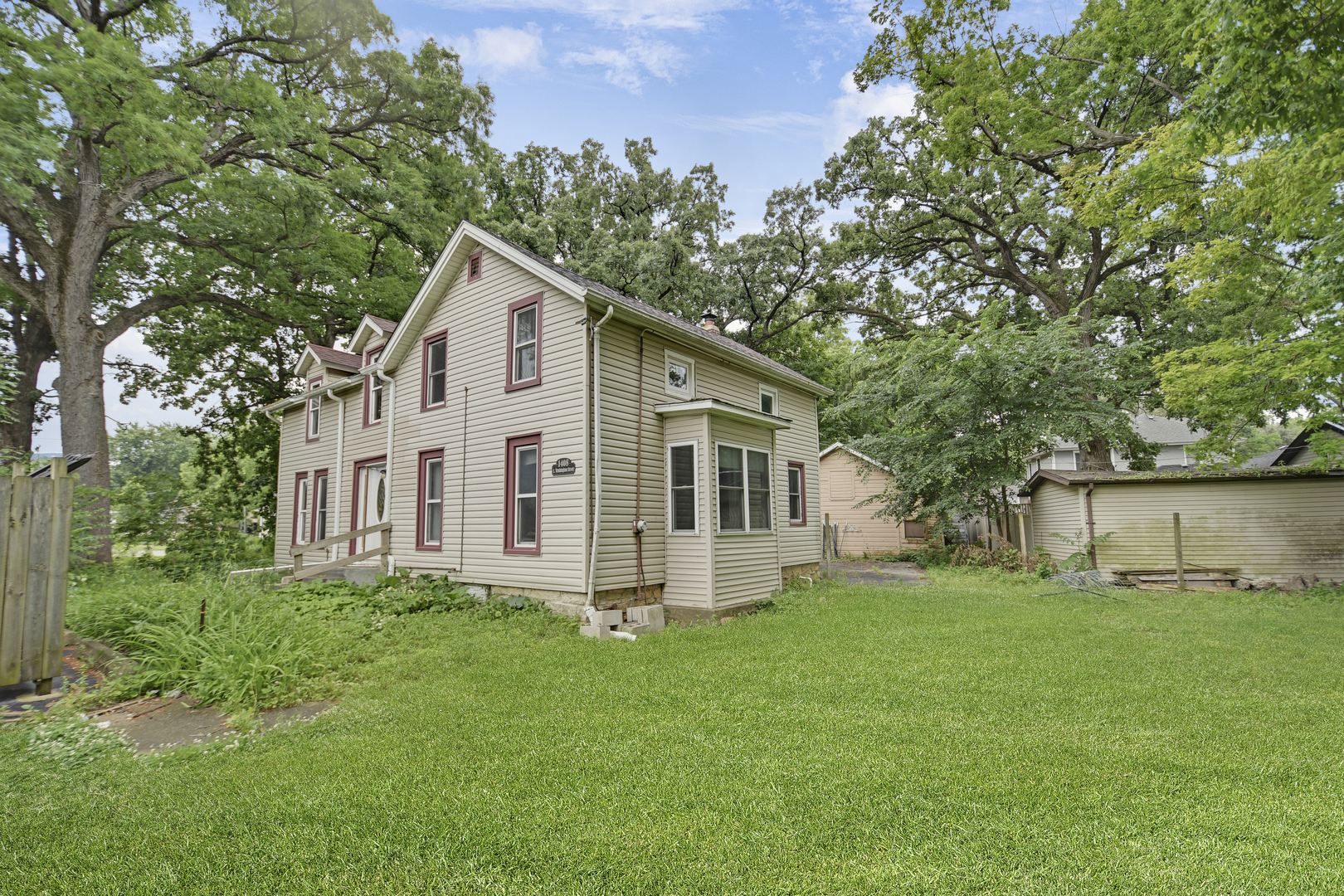 1408 E Washington Street, Joliet, IL 60433