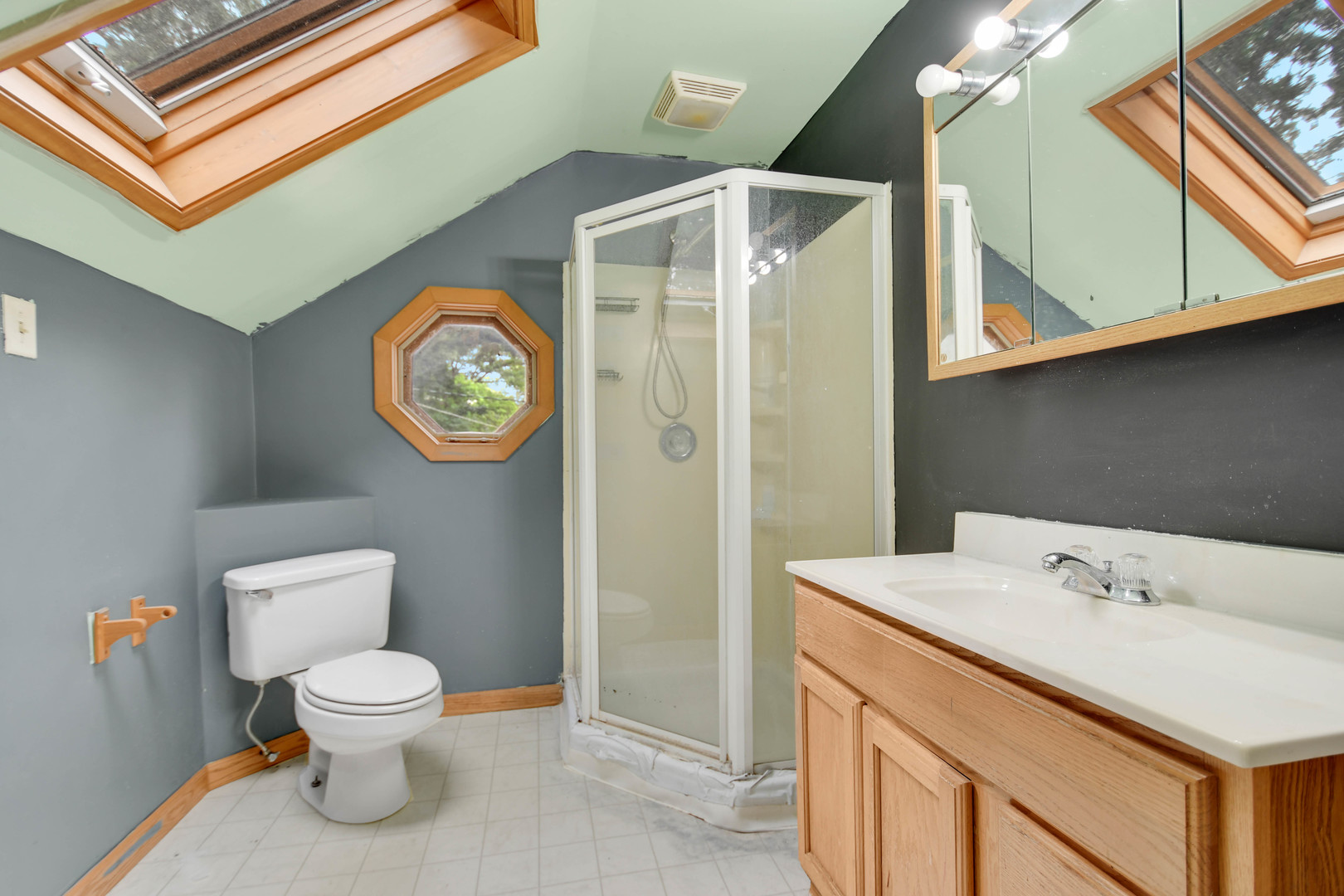 1408 E Washington Street, Joliet, IL 60433