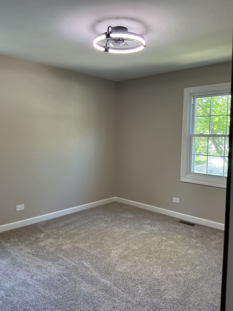2229 Woodland Circle, Naperville, IL 60565