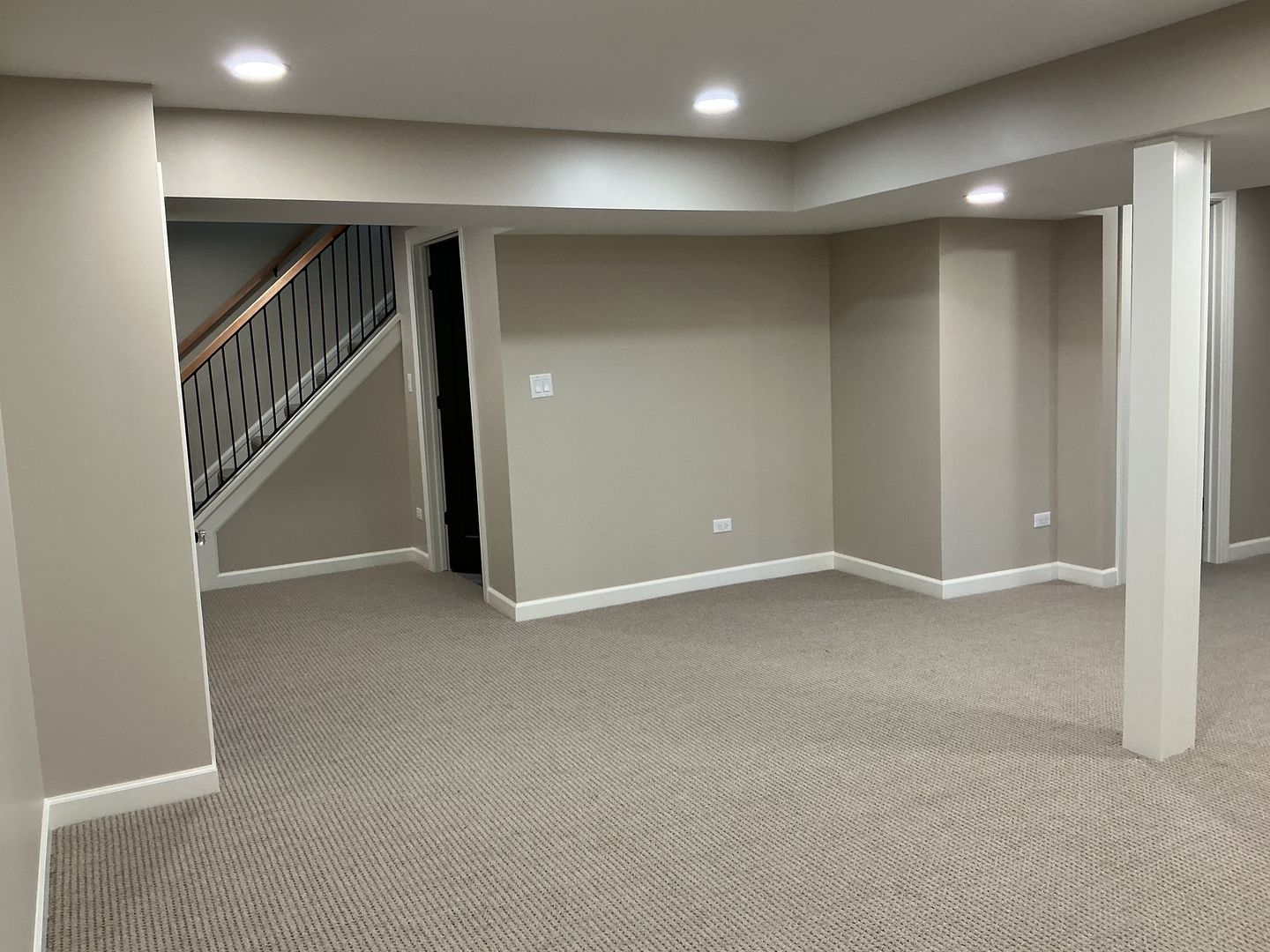 2229 Woodland Circle, Naperville, IL 60565