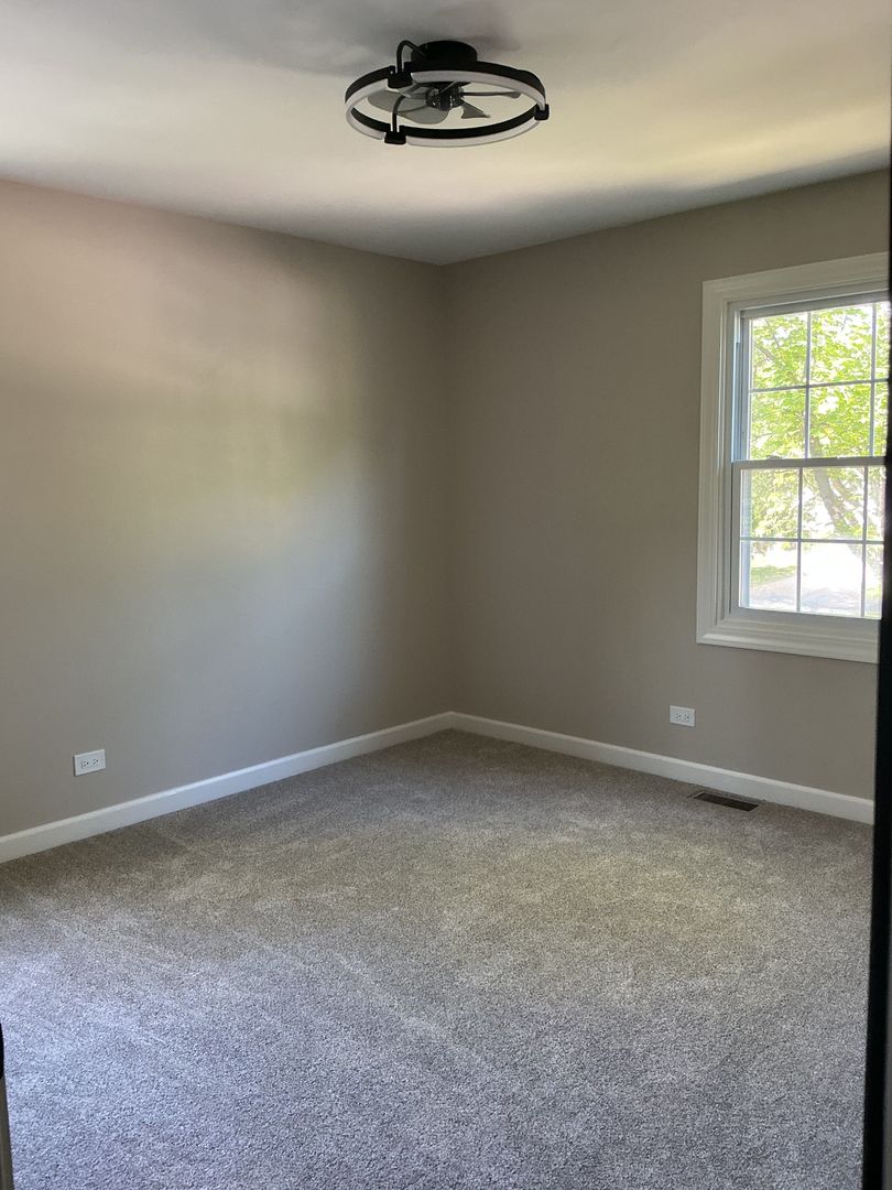 2229 Woodland Circle, Naperville, IL 60565