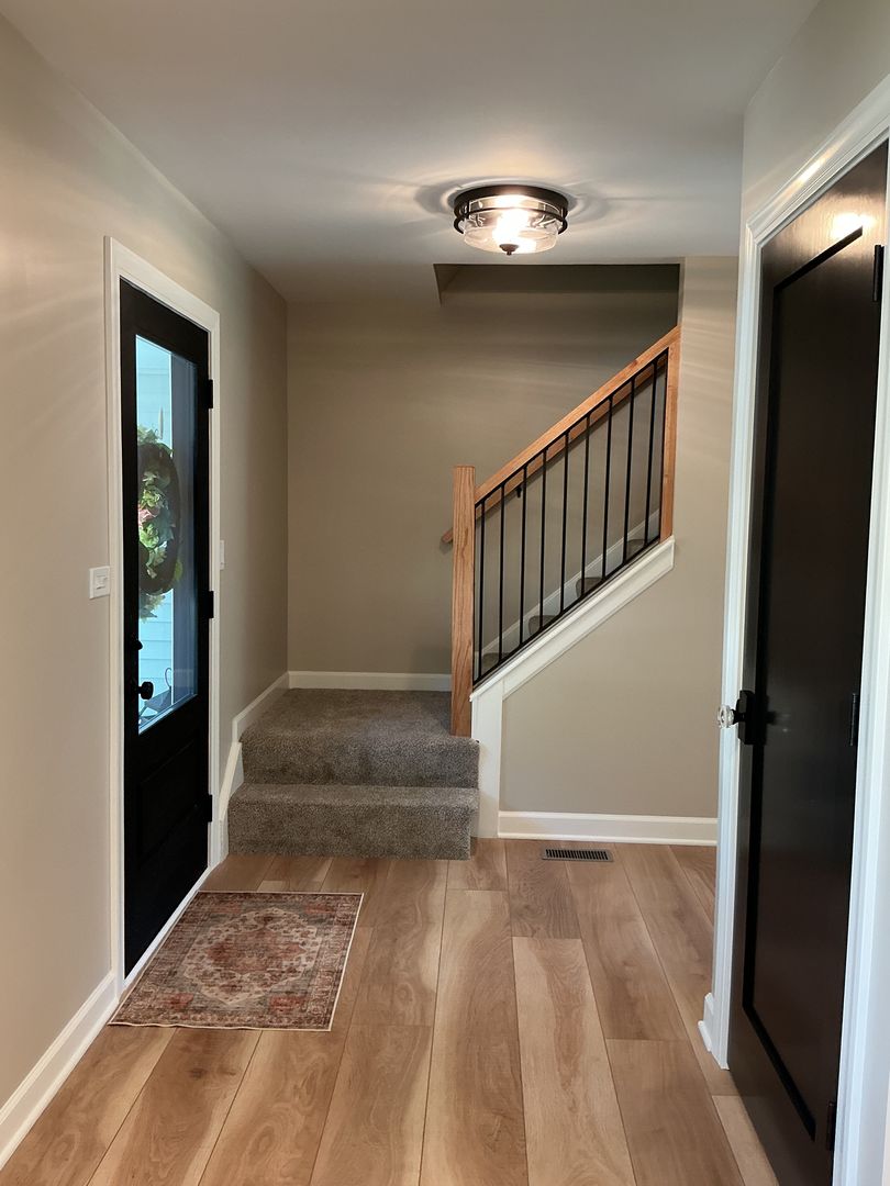 2229 Woodland Circle, Naperville, IL 60565