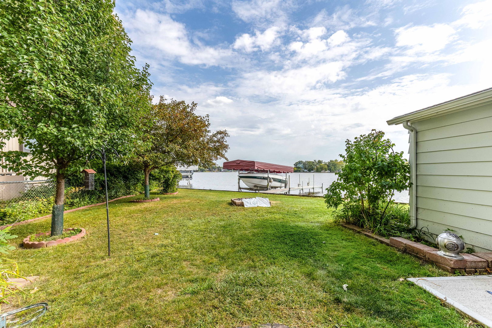 163 Eagle Point Road, Fox Lake, IL 60020