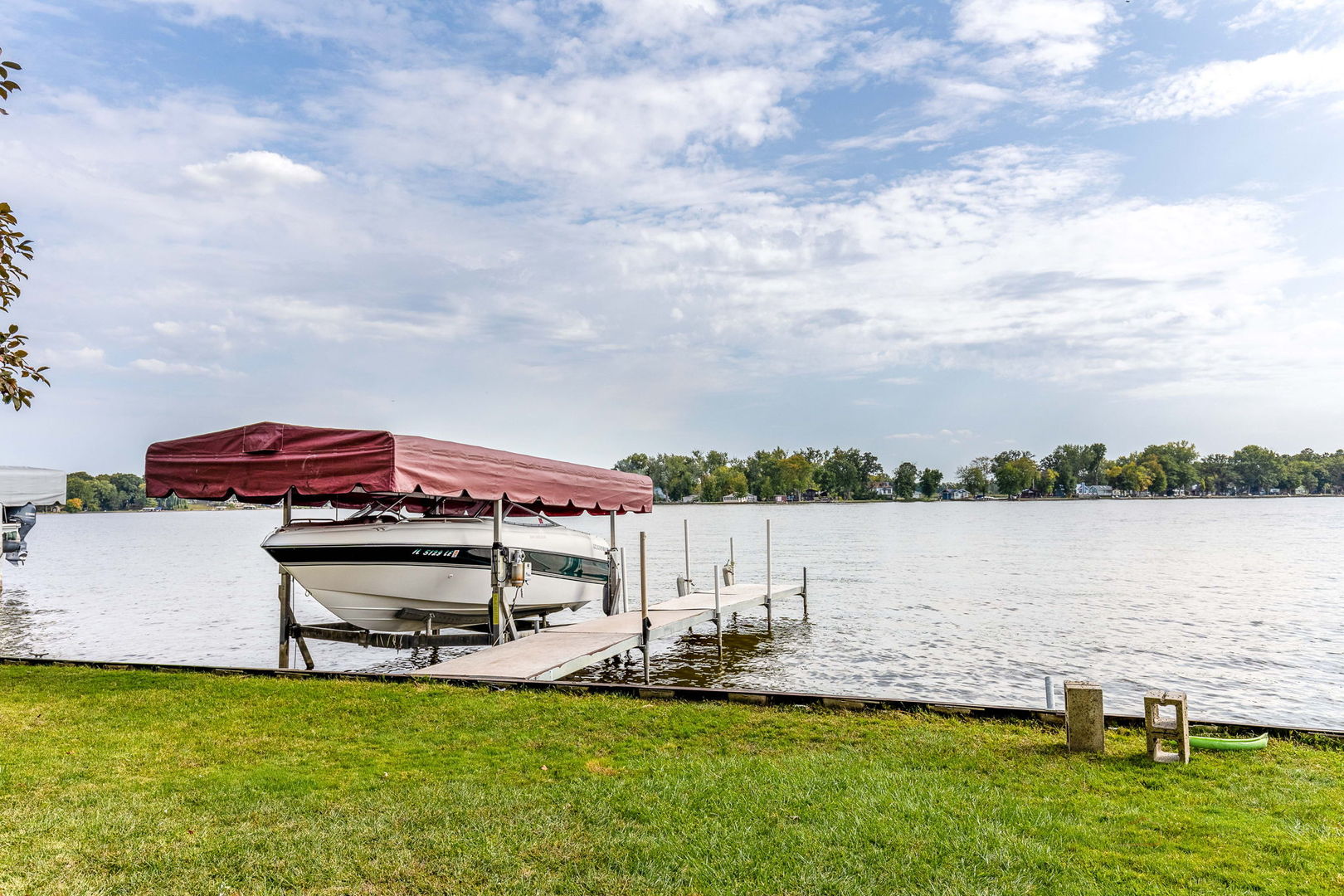 163 Eagle Point Road, Fox Lake, IL 60020