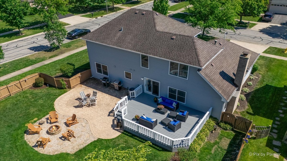 1288 Crystal Shore Drive, Carol Stream, IL 60188