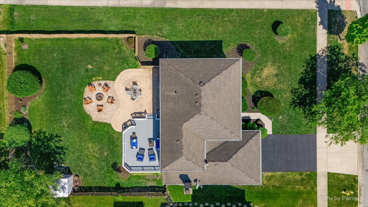 1288 Crystal Shore Drive, Carol Stream, IL 60188