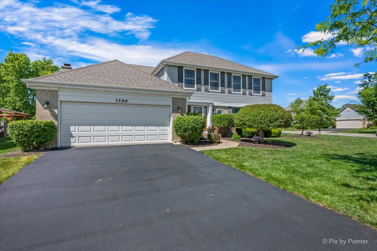 1288 Crystal Shore Drive, Carol Stream, IL 60188