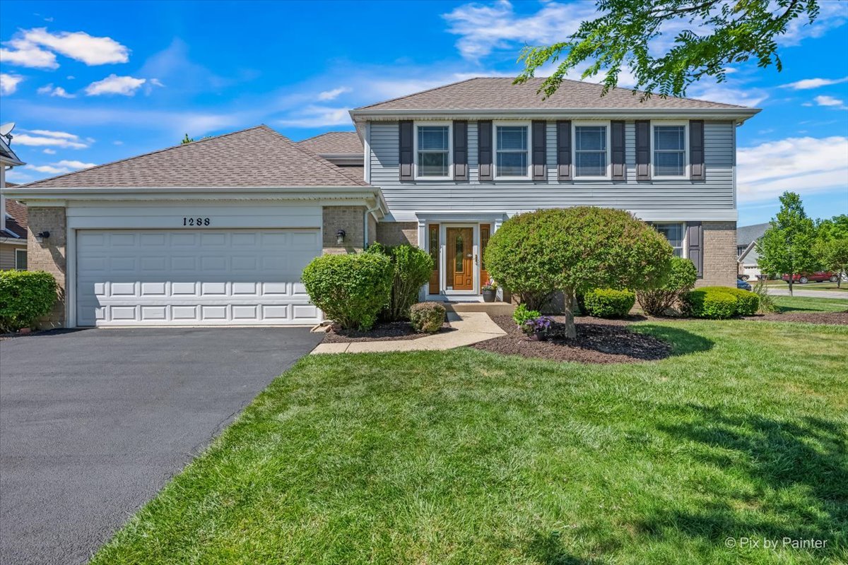 1288 Crystal Shore Drive, Carol Stream, IL 60188