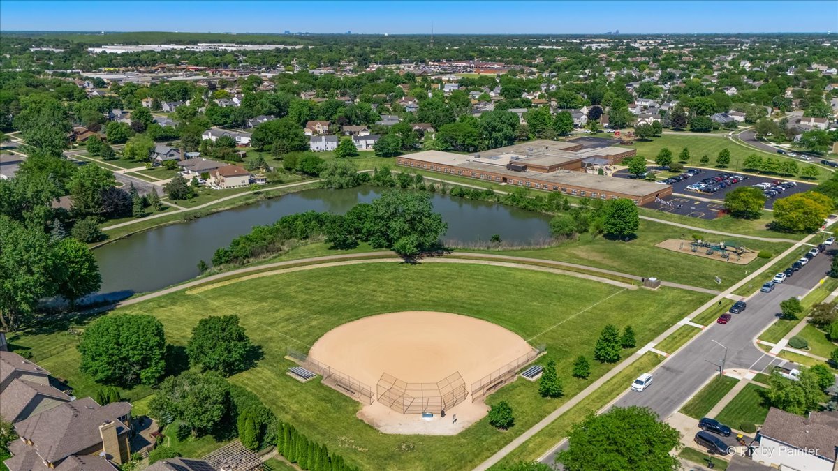 1288 Crystal Shore Drive, Carol Stream, IL 60188