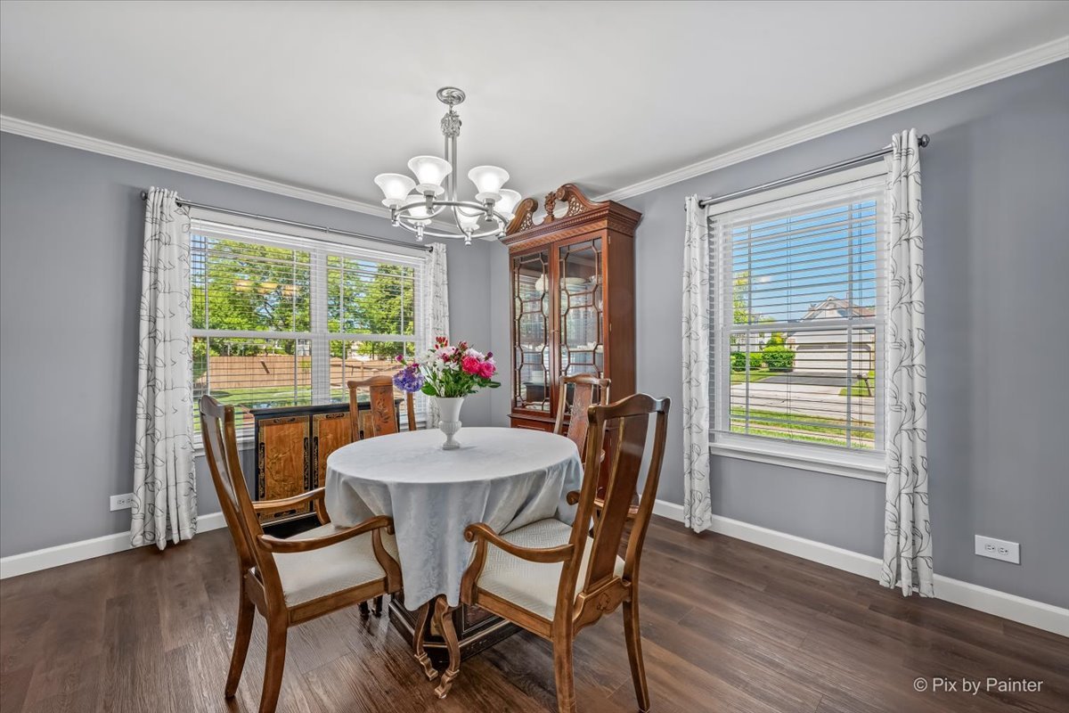 1288 Crystal Shore Drive, Carol Stream, IL 60188