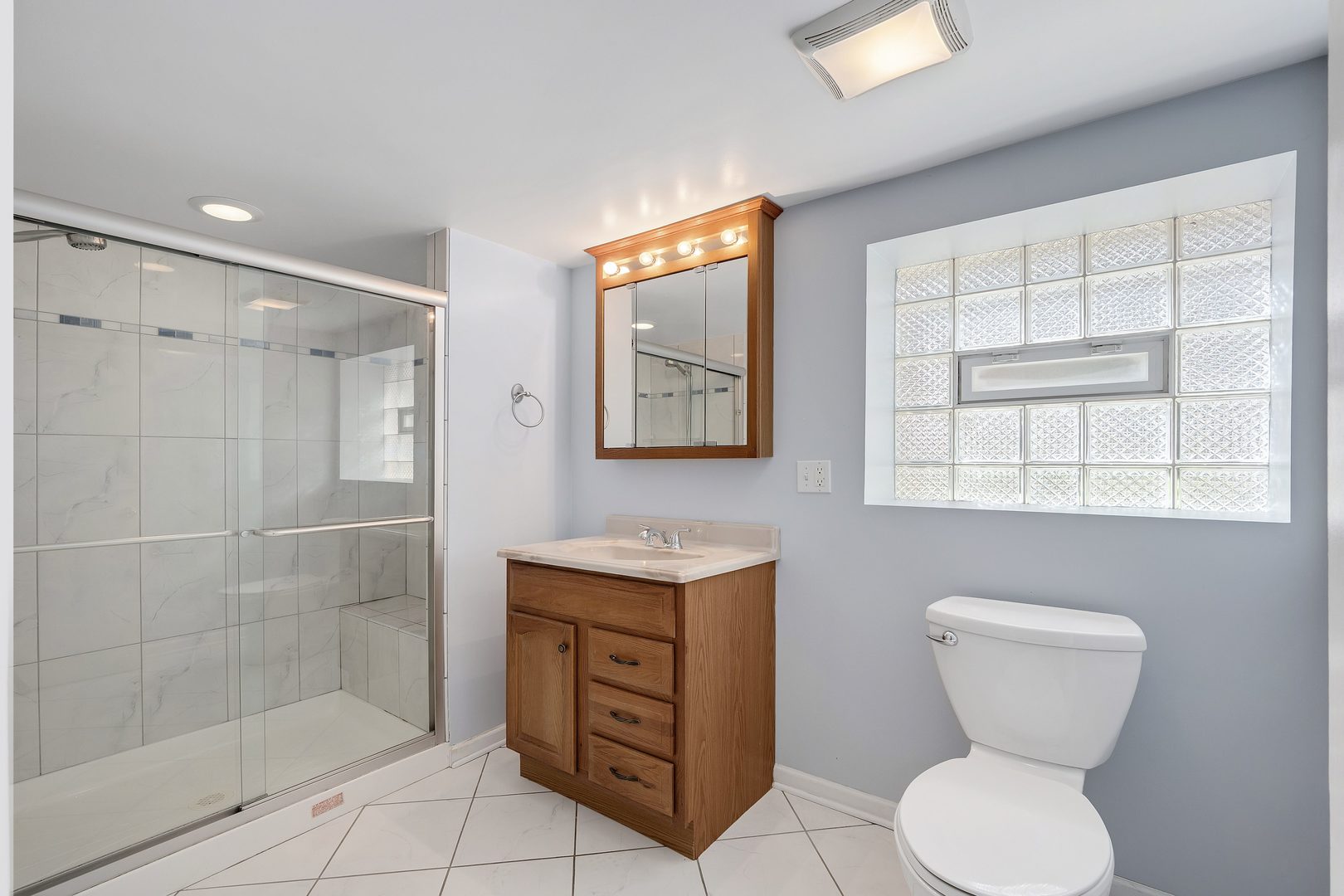River Forest, IL 60305