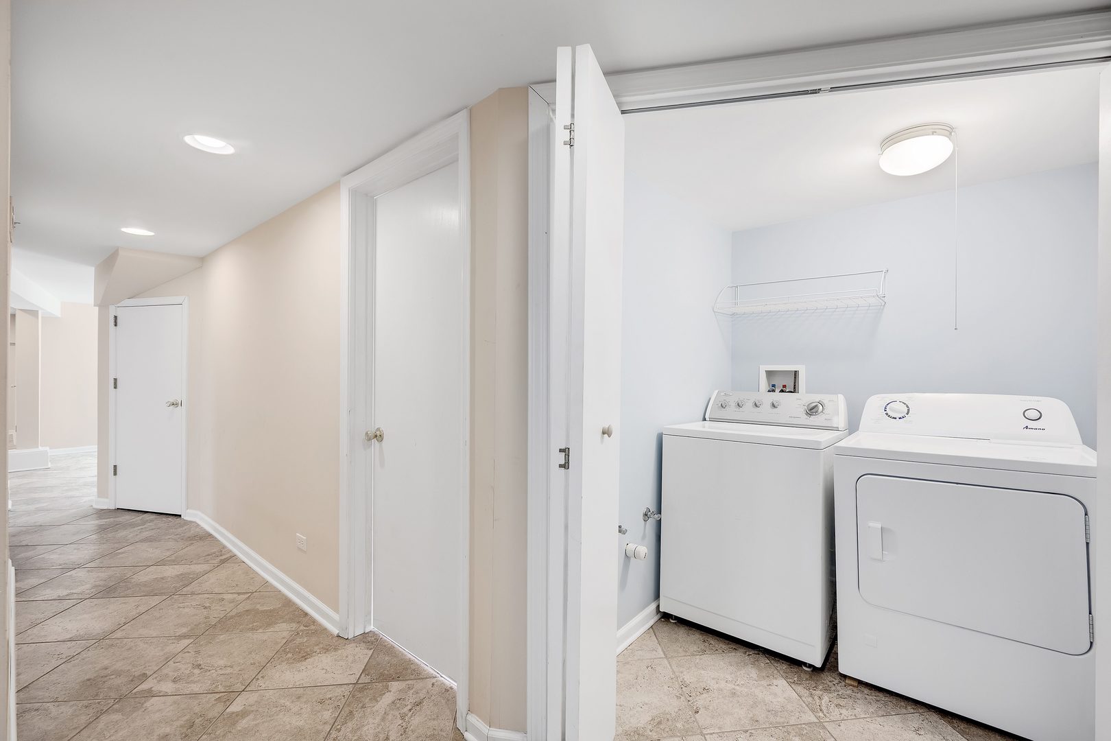 River Forest, IL 60305