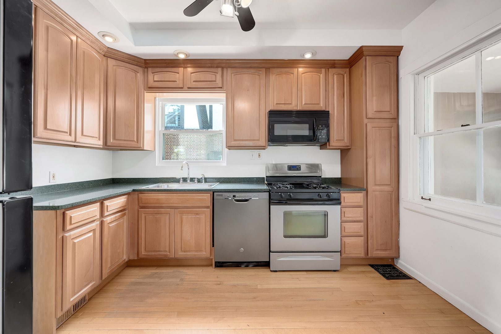 River Forest, IL 60305