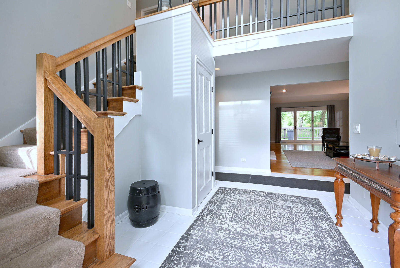2S025 Twin Oaks Drive, Wheaton, IL 60189