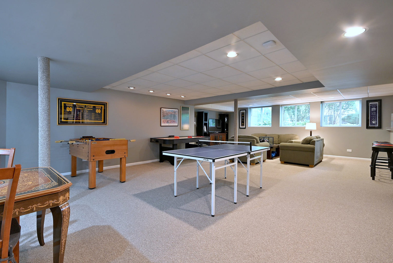 2S025 Twin Oaks Drive, Wheaton, IL 60189