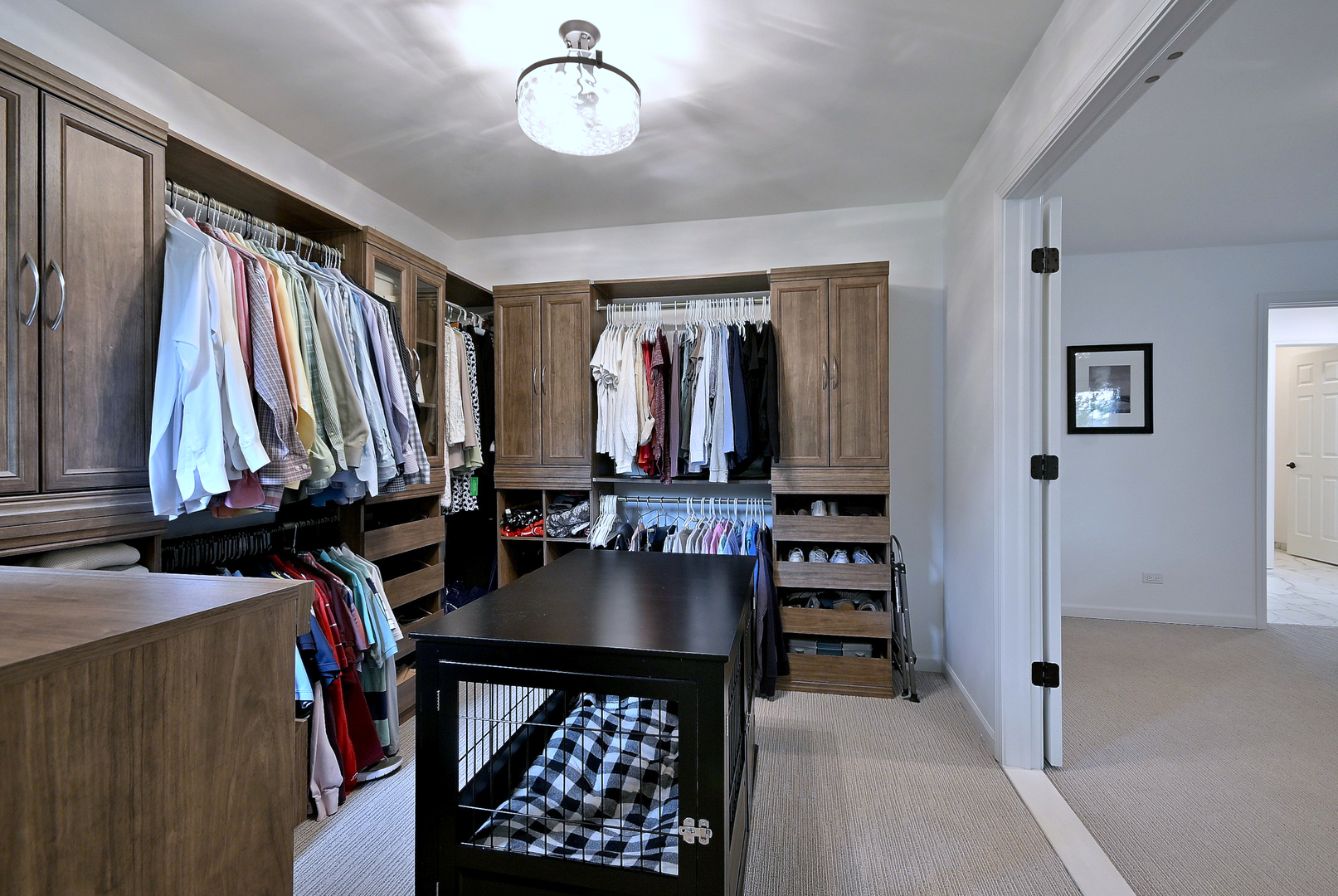 2S025 Twin Oaks Drive, Wheaton, IL 60189