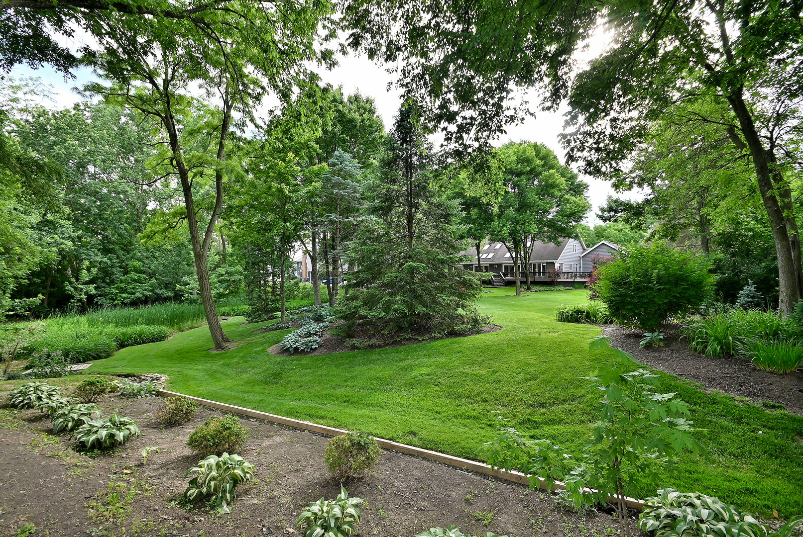 2S025 Twin Oaks Drive, Wheaton, IL 60189