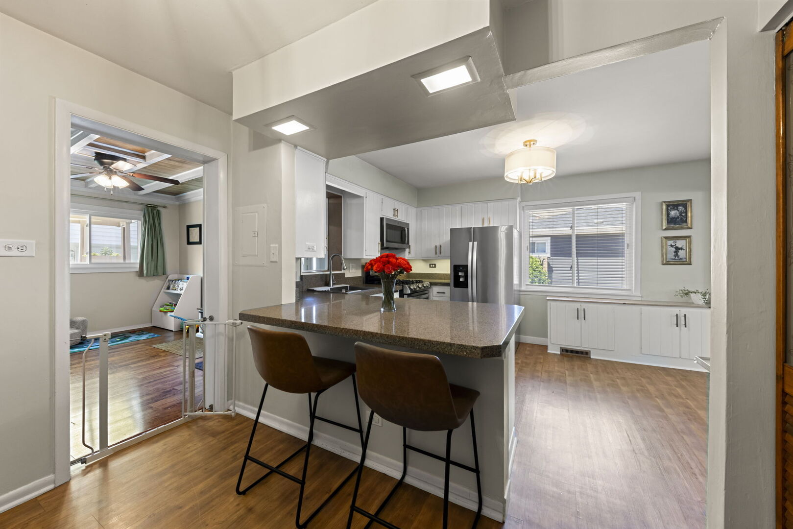 743 W Vermont Street, Villa Park, IL 60181