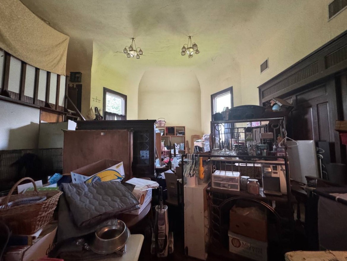310 N MINIER Avenue, Minier, IL 61759