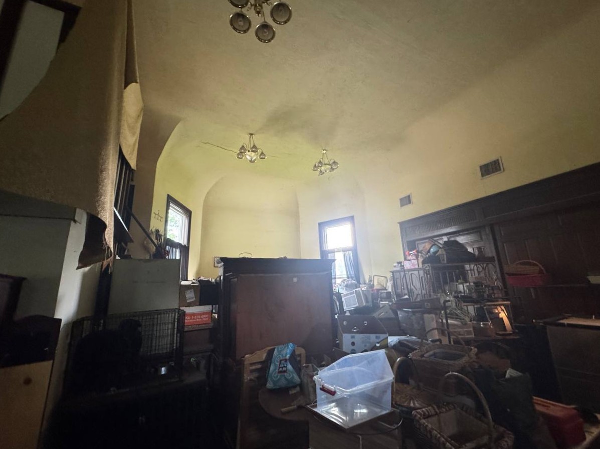 310 N MINIER Avenue, Minier, IL 61759