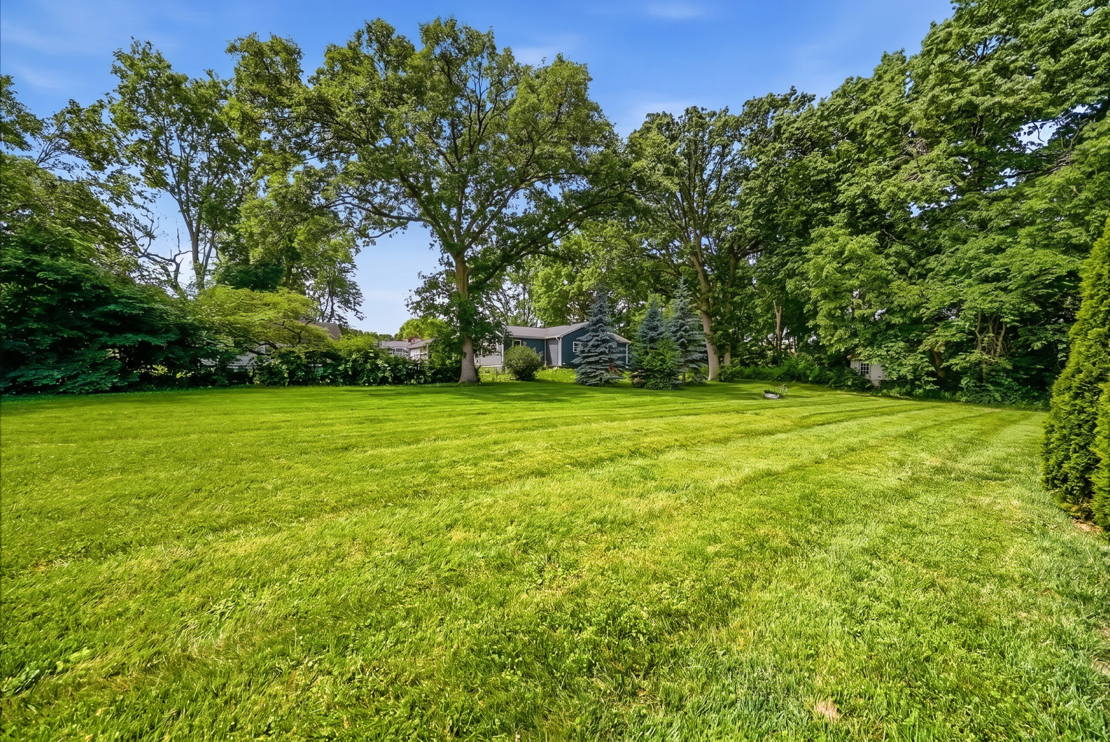 809 E Center Street, Ottawa, IL 61350