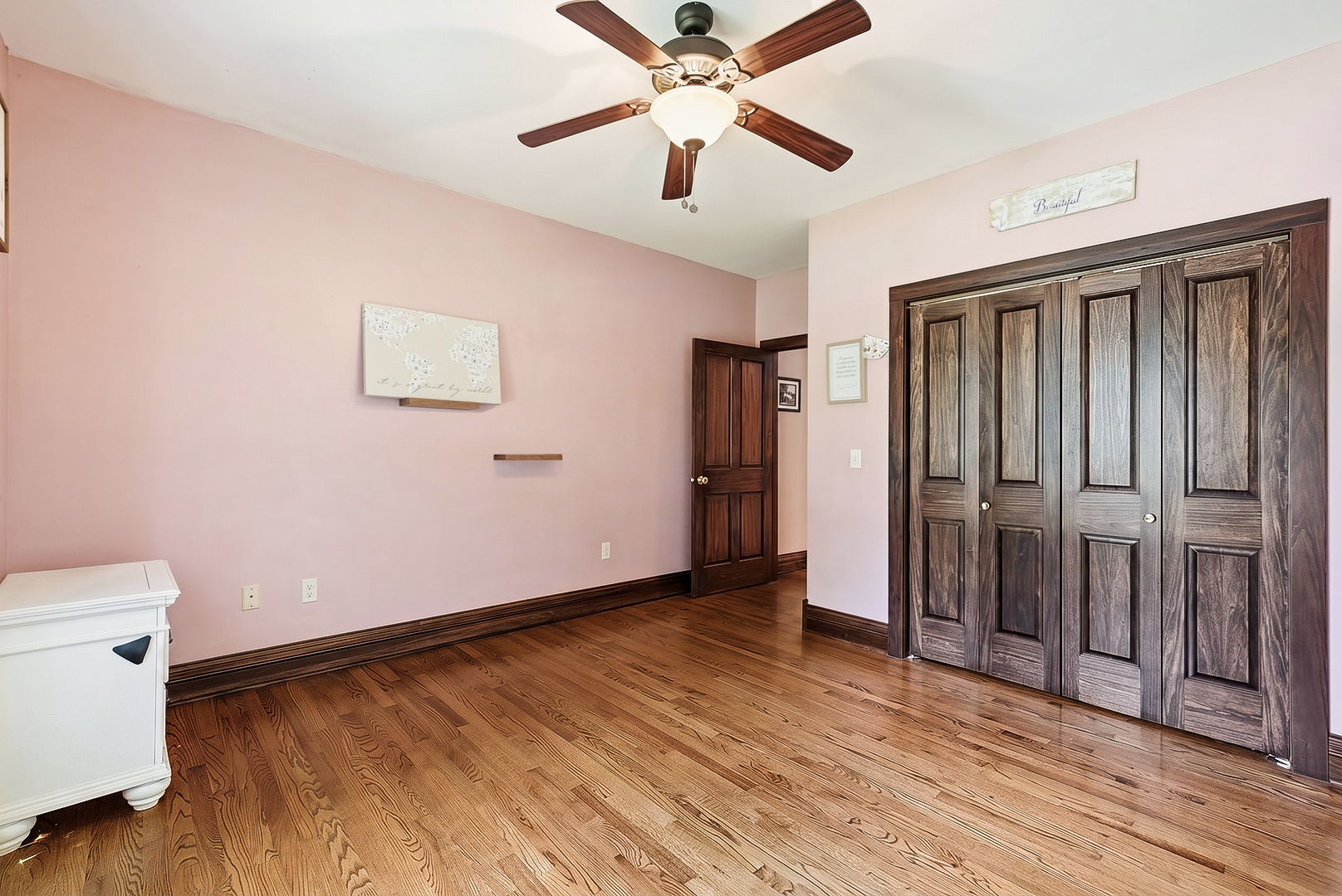 809 E Center Street, Ottawa, IL 61350