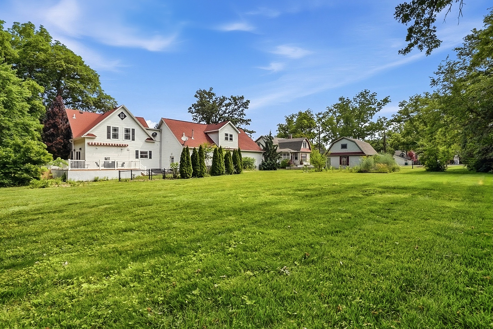 809 E Center Street, Ottawa, IL 61350