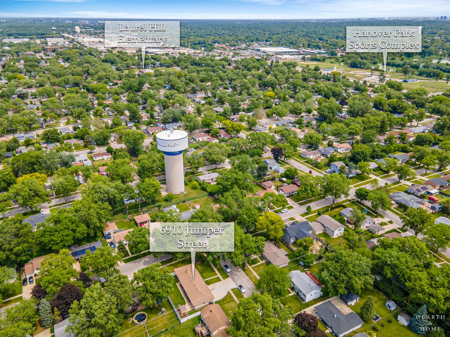 6910 Juniper Street, Hanover Park, IL 60133