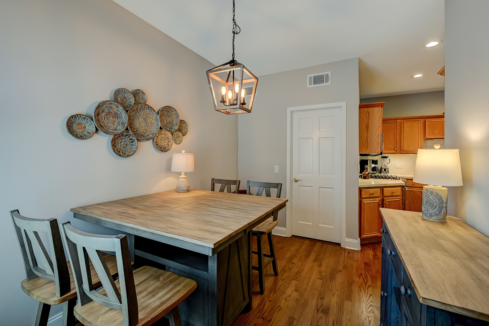 4256 Stableford Lane, Naperville, IL 60564
