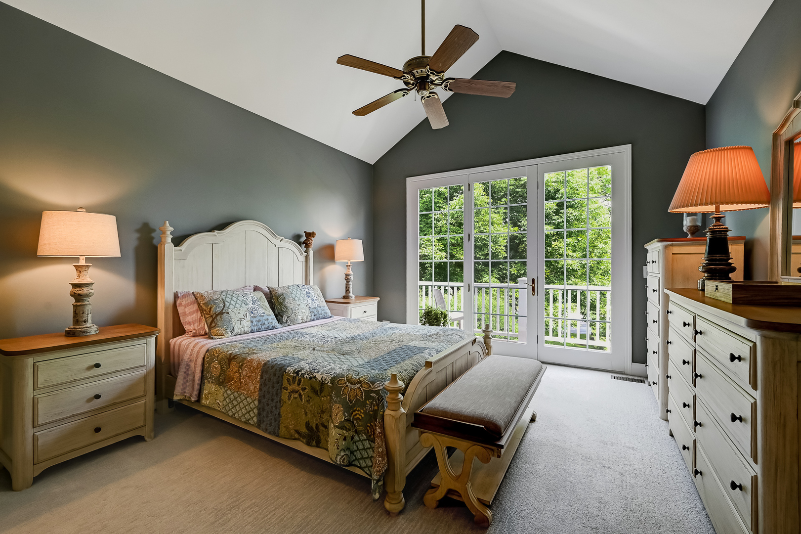 4256 Stableford Lane, Naperville, IL 60564