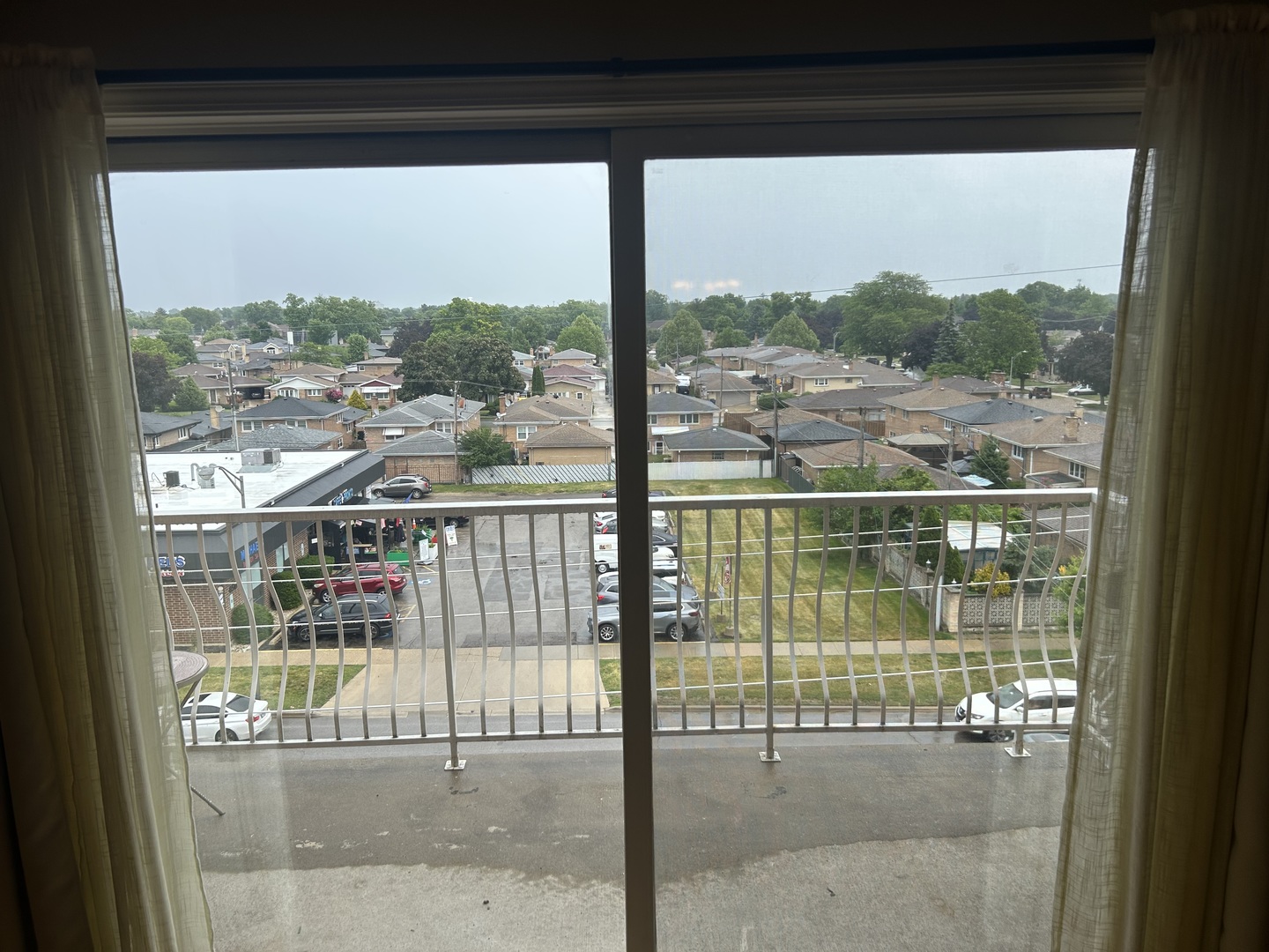 4534 N Cumberland Avenue #401, Chicago, IL 60656