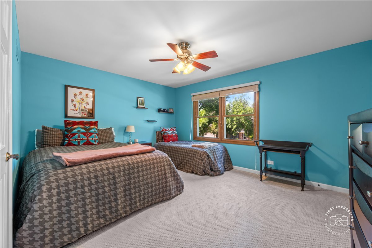 25W185 Setauket Avenue, Naperville, IL 60540
