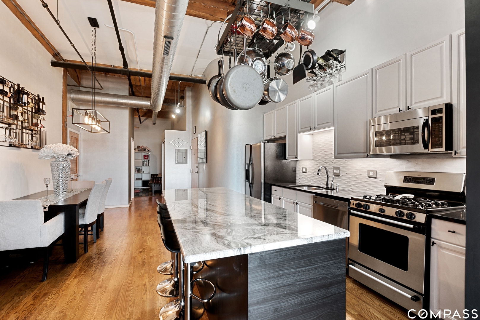1500 W Monroe Street #623, Chicago, IL 60607