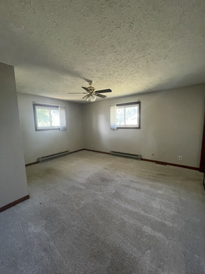 136 N St. Louis Street, Elwood, IL 60421
