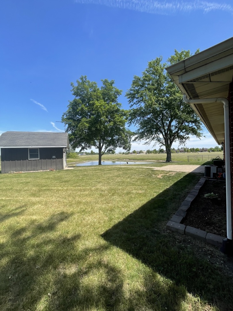 136 N St. Louis Street, Elwood, IL 60421