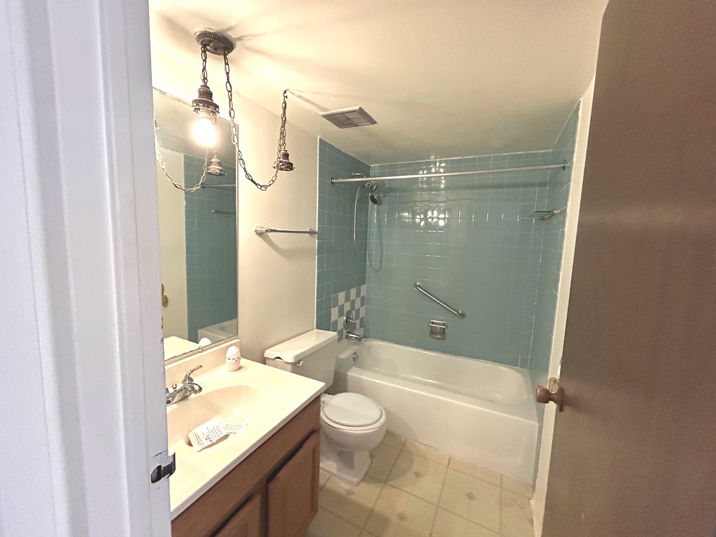 400 Park Avenue #211, Calumet City, IL 60409