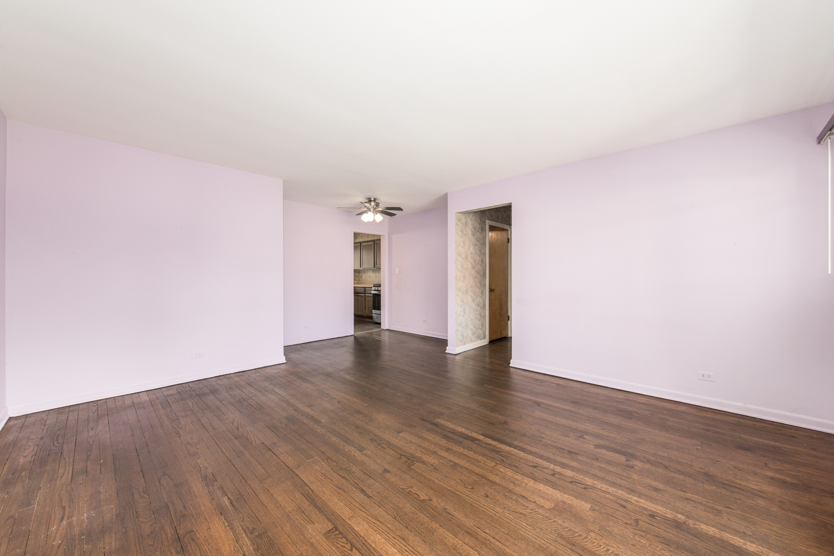 6809 N Northwest Highway #2, Chicago, IL 60631